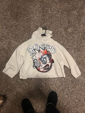 ZOOTED Hoodie with front and back graphics - Cream